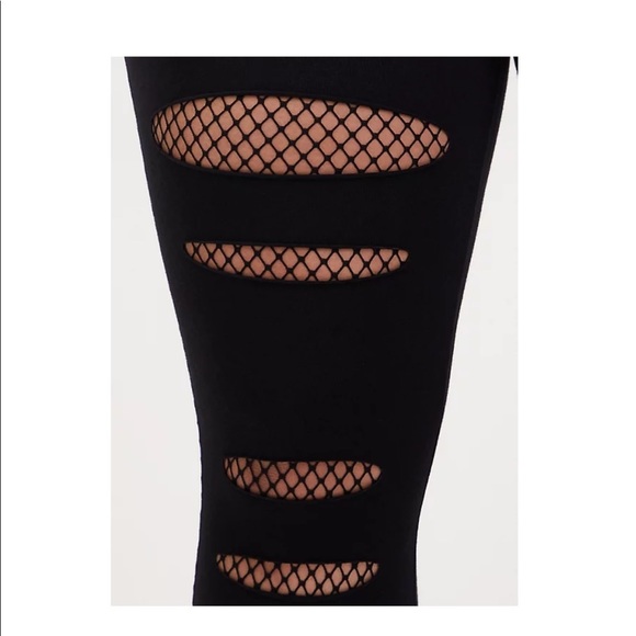 NWT TORRID PREMIUM LEGGING - SLASHED FISHNET - Picture 4 of 5